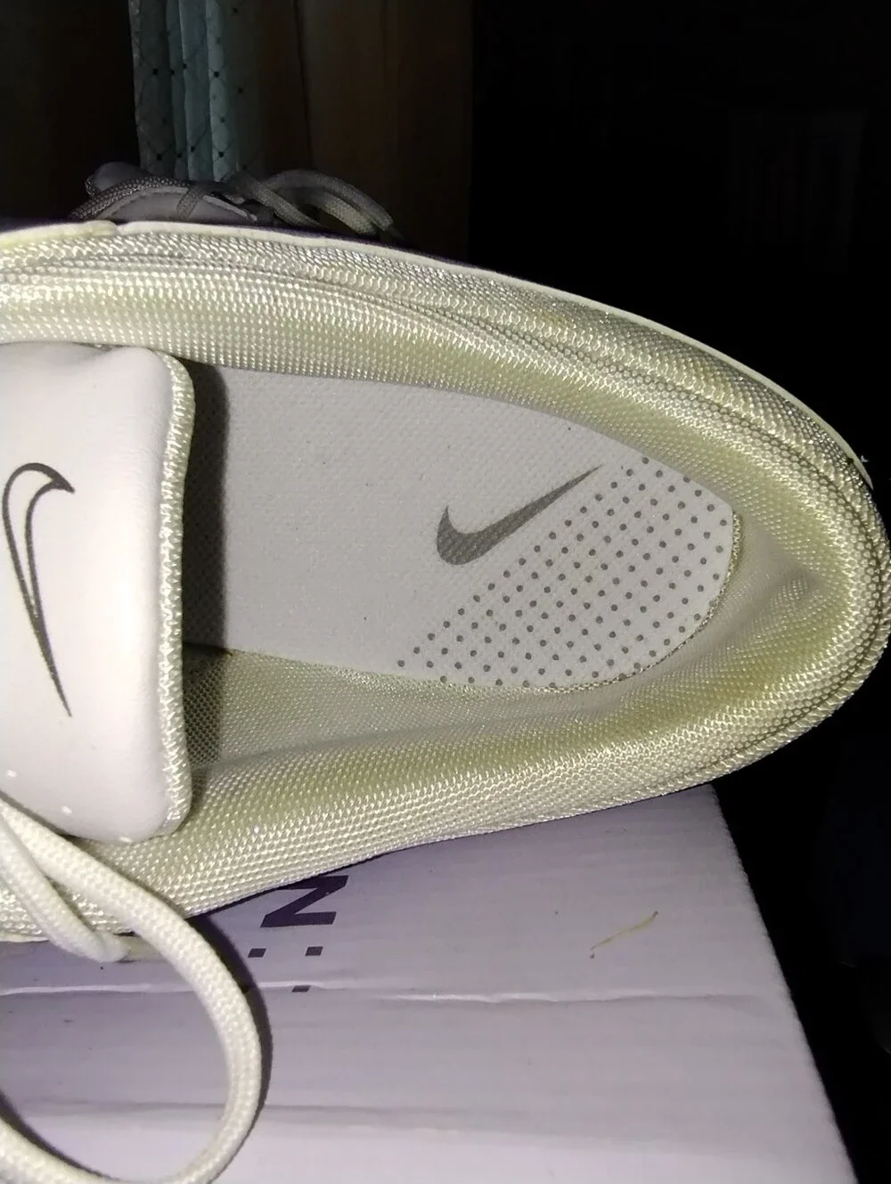 Nike Women's White & Pink Athletic Golf Shoes with Grey Swoosh